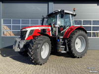 Tractor / Trekker Massey Ferguson 6s.135 Dyna6 Efficient