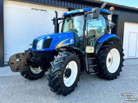 Tractor / Trekker New Holland TSA100