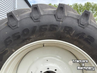 Wielen, Banden, Velgen & Afstandsringen Trelleborg Set Trelleborg TM-800 banden 650/65R42 op vaste velg