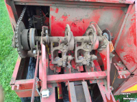 Persen / Balenpers / Pakkenpers New Holland Hayliner 377