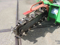 Overige tuin- en parkmachines en toebehoren  Garbin M65R kettinggraver sleuvengraver sleufgraafmachine Honda motor