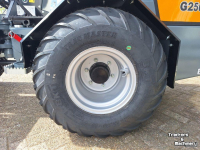 Shovel / Wiellader / Kniklader Giant G2500 X-TRA HD