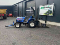 Compact tractor Iseki TM 3240 minitractor