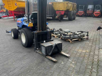 Compact tractor Iseki TM 3240 minitractor