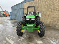 Tractor / Trekker John Deere 5075E