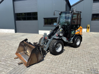 Shovel / Wiellader / Kniklader Giant G2500 HD X-TRA. Bak en Lepels, Vol cabine, 208 uur.