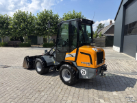 Shovel / Wiellader / Kniklader Giant G2500 HD X-TRA. Bak en Lepels, Vol cabine, 208 uur.