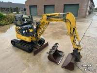 Mini-graver / Mini-graafmachine New Holland e9sr