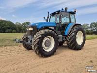 Tractor / Trekker New Holland 8360