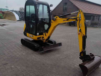Rupskraan / Graafmachine op rupsen JCB 8018