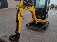 Rupskraan / Graafmachine op rupsen JCB 8018