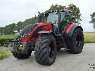 Tractor / Trekker Valtra T 214 Direct