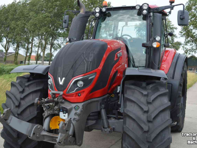 Tractor / Trekker Valtra T 214 Direct
