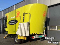 Voermengwagen Vertikaal Storti Dunker T2S240