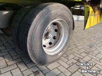 Voermengwagen Vertikaal Storti Dunker T2S240