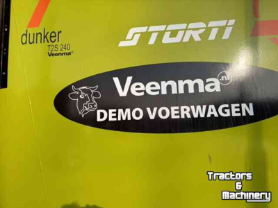 Voermengwagen Vertikaal Storti Dunker T2S240