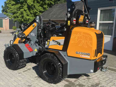Shovel / Wiellader / Kniklader Giant G2300HD ANNIVERSARY EDITION
