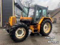 Tractor / Trekker Renault 145.14