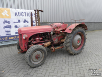 Tractor / Trekker  Massey-Harris Ferguson TEF