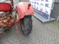Tractor / Trekker  Massey-Harris Ferguson TEF