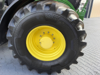 Tractor / Trekker John Deere 6215R