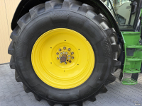 Tractor / Trekker John Deere 6215R