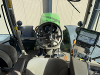 Tractor / Trekker John Deere 6215R