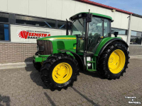 Tractor / Trekker John Deere 6120 SE