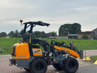 Shovel / Wiellader / Kniklader Giant G2300extra HD