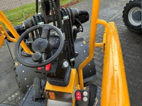 Shovel / Wiellader / Kniklader Eurotrac w 11