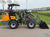 Shovel / Wiellader / Kniklader Giant G2700HD