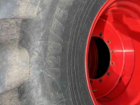 Wielen, Banden, Velgen & Afstandsringen Vredestein 800/70R38 & 620/75R30