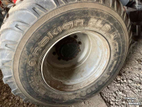 Wielen, Banden, Velgen & Afstandsringen Nokian 700/50R26,5