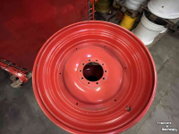 Wielen, Banden, Velgen & Afstandsringen  TW20Bx42 | Rood