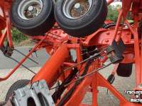 Schudder Kuhn GF 10812 T Cirkelschudder / Hooischudder