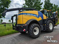 Veldhakselaar New Holland FR780