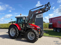Tractor / Trekker Massey Ferguson 5712 SL