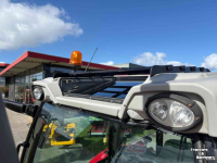 Tractor / Trekker Massey Ferguson 5712 SL