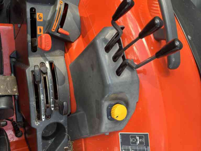 Tractor / Trekker Kubota M7060 hydraulic shuttle