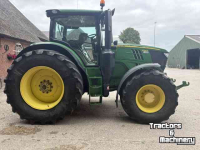 Tractor / Trekker John Deere 6215R
