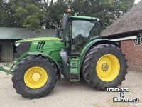 Tractor / Trekker John Deere 6215R