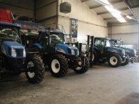 Gebruikte onderdelen van tractoren New Holland Onderdelen voor TS115, 6640, TS90, TW/600/10 SERIE