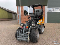 Shovel / Wiellader / Kniklader Giant 1500 XTRA