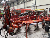 Ploegen Kuhn 4 SCHAARPLOEG TYPE VARIMASTER VM153