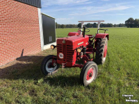 Oldtimers McCormick D326