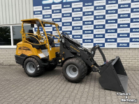 Shovel / Wiellader / Kniklader Eurotrac w12 €325 p/mnd. loader shovel minishovel