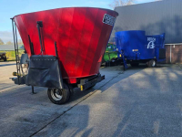 Zelfrijdende Voermengwagen Hoegild 14 m3