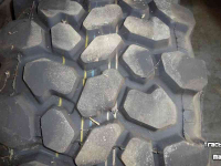 Wielen, Banden, Velgen & Afstandsringen Continental 315/55R16 MPT81