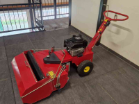 Zitveegmachine / Veeg-zuigmachine Sweep W 0750 HHB