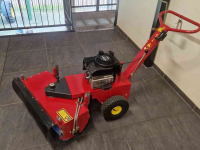 Zitveegmachine / Veeg-zuigmachine Sweep W 0750 HHB